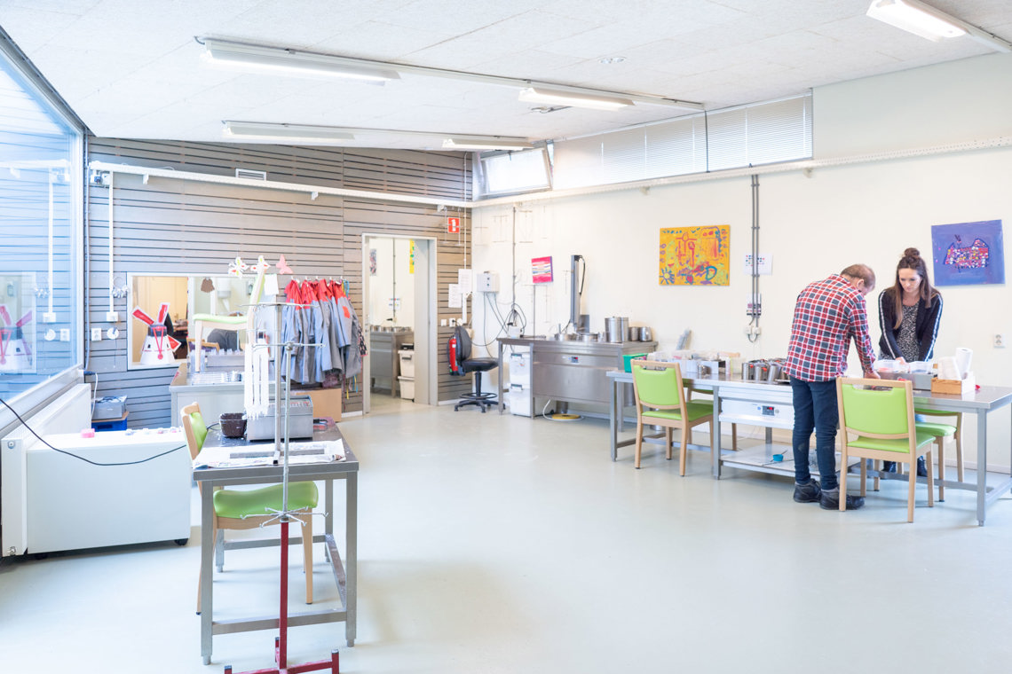 Zideris Wageningen, Keramiek En Kaarsen Atelier, Crocusstraat, Dagbesteding Foto Niek Stam 4161