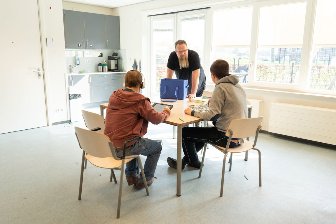 Zideris Rhenen, Plein 2 4, Dagbesteding Foto Niek Stam 4448