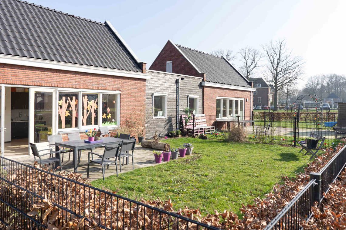 Zideris Rhenen, Plein 2 4, Dagbesteding Foto Niek Stam 4581