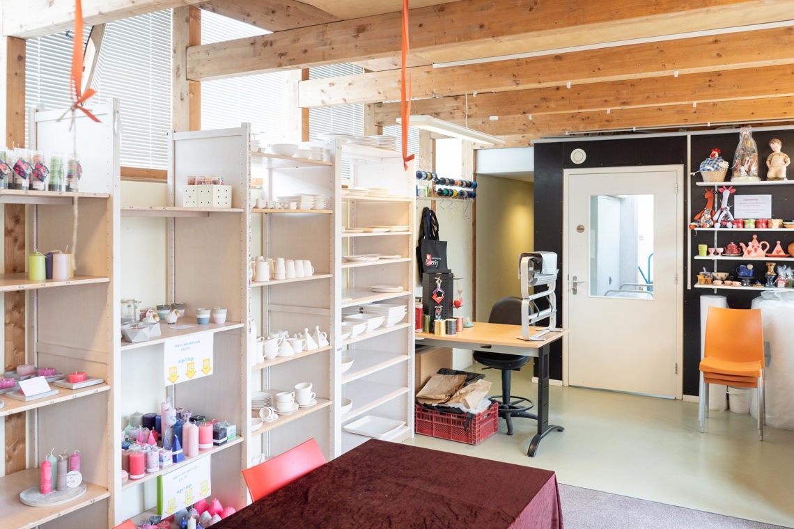 Zideris Wageningen, Keramiek En Kaarsen Atelier, Crocusstraat, Dagbesteding Foto Niek Stam 4187